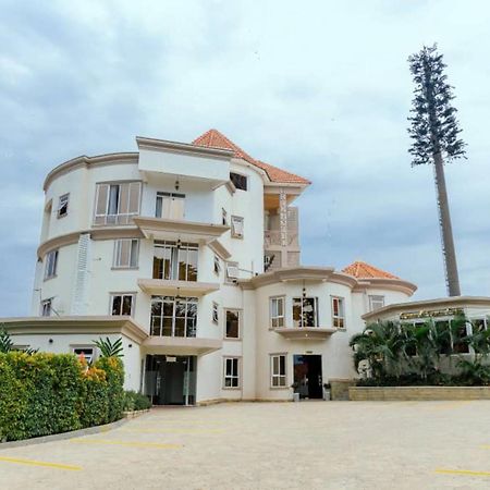 Grik Hotel - Entebbe Bagian luar foto