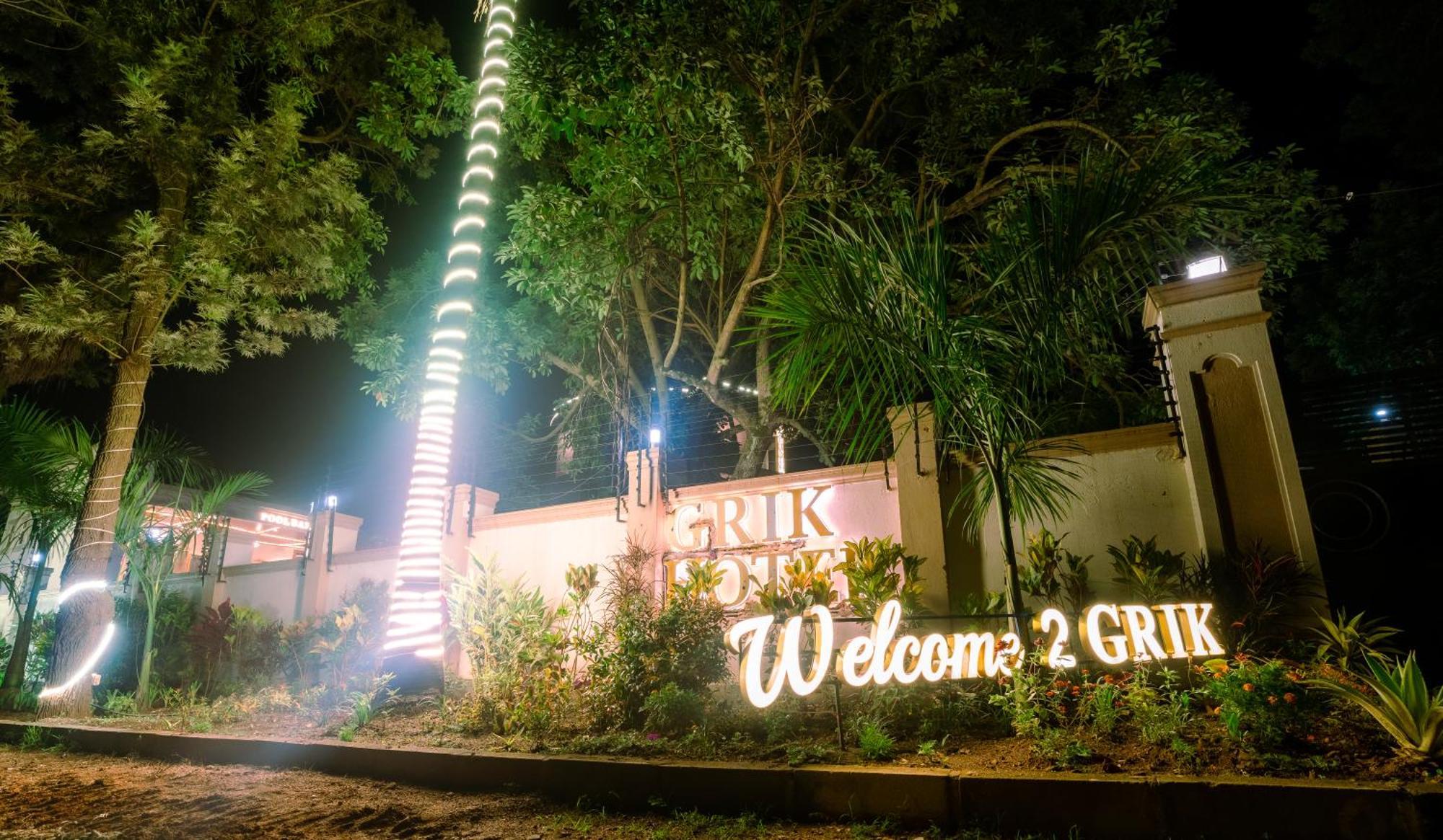 Grik Hotel - Entebbe Bagian luar foto
